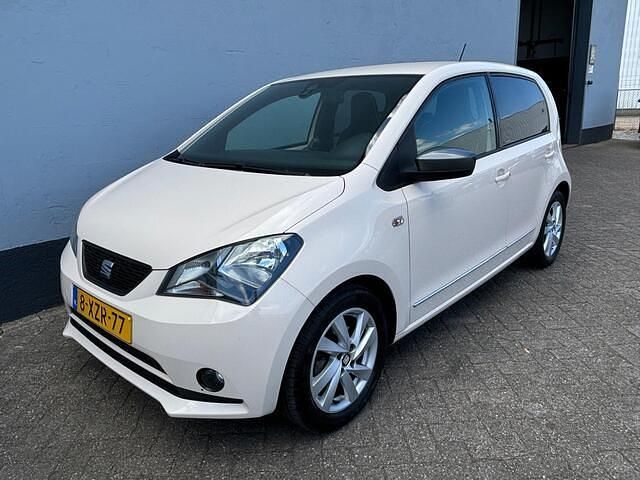 Beige Gebruikt 2015 Seat Mii Hatchback | € 6.950 (Eerlijke prijs) - Afbeelding 1/4