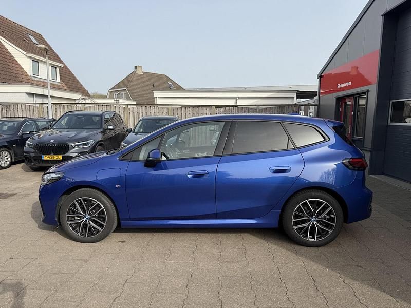 Occasion BMW 225 Active Tourer M Sport 245 PK (180 kW) 2024 Blauw MPV