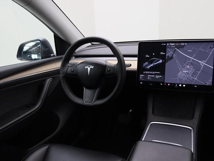 Occasion Tesla Model Y Long Range AWD 378 kW (514 PK) 2021 Grijs (metallic) SUV