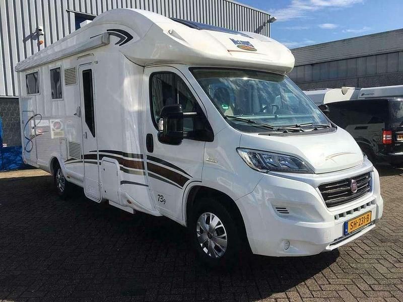 Gebruikt 2015 Fiat Ducato Van | € 37.900 - Afbeelding 1/4