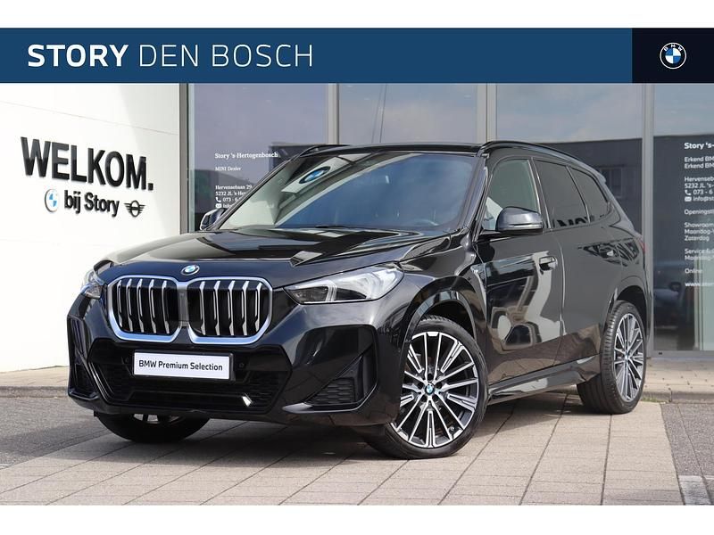 Zwart Gebruikt 2023 BMW X1 Comfort Edition SUV | € 44.950 (Eerlijke prijs) - Afbeelding 1/4