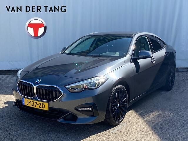 Grijs Gebruikt 2020 BMW 218 Executive Coupé | € 22.995 (Goede deal) - Afbeelding 1/4