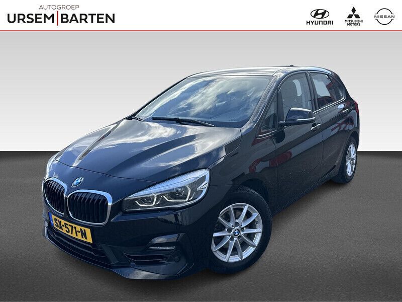 Zwart Gebruikt 2018 BMW 218 Executive Stationwagen | € 16.430 (Super prijs) - Afbeelding 1/4