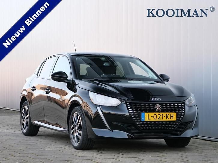 Occasion Peugeot 208 Allure 101 PK (74 kW) 2021 Zwart (metallic) Hatchback