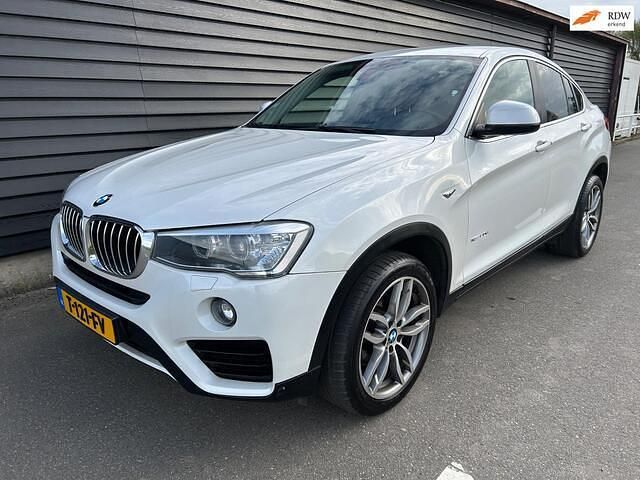 Wit Gebruikt 2015 BMW X4 SUV | € 14.745 (Eerlijke prijs) - Afbeelding 1/4