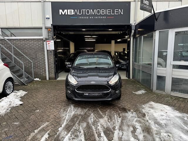 Occasion Ford Fiesta Style 80 PK (58 kW) 2016 Zwart Hatchback