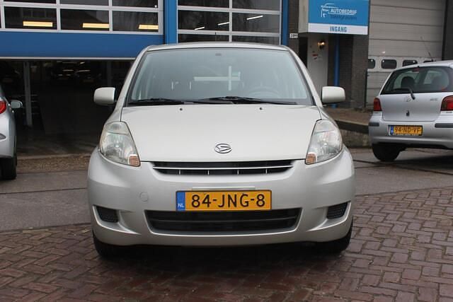 Occasion Daihatsu Sirion 69 PK (50 kW) 2009 Beige (metallic) Hatchback