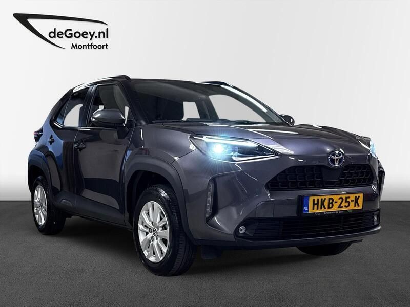 Grijs Gebruikt 2024 Toyota Yaris Cross Active SUV | € 30.500 (Iets duurder) - Afbeelding 1/4