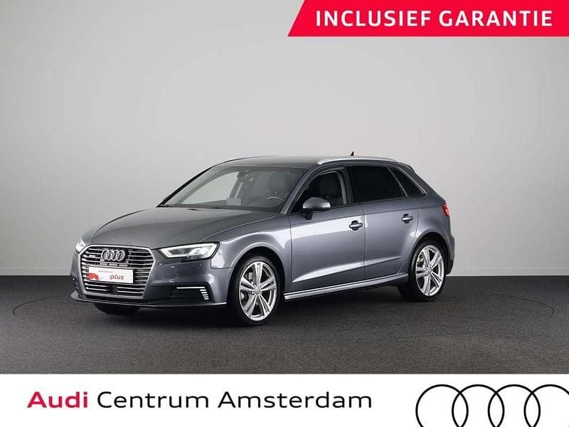 Grijs Gebruikt 2020 Audi A3 Sportback e-tron Sport Hatchback | € 19.949 (Goede deal) - Afbeelding 1/3