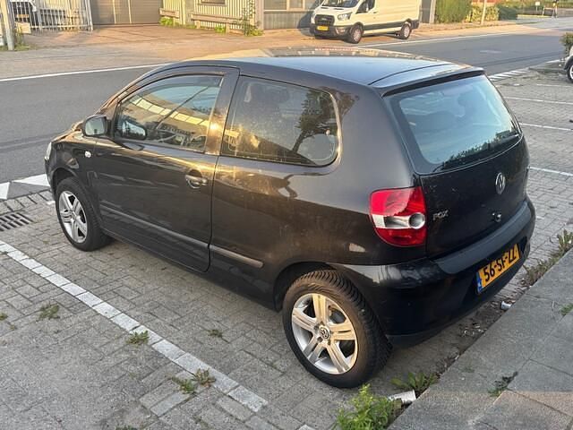 Occasion VW Fox 54 PK (39 kW) 2006 Zwart Hatchback