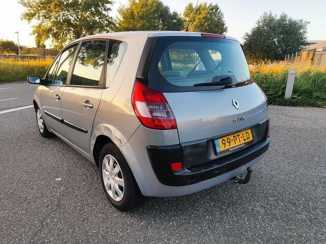 Occasion Renault Scénic II Expression 113 PK (83 kW) 2004 Beige MPV