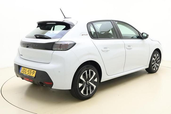 Nieuw Peugeot 208 Style 101 PK (74 kW) 2025 Wit Hatchback