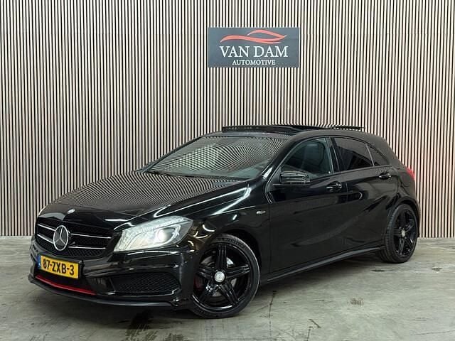 Zwart Gebruikt 2012 Mercedes A250 AMG Hatchback | € 14.400 (Eerlijke prijs) - Afbeelding 1/4