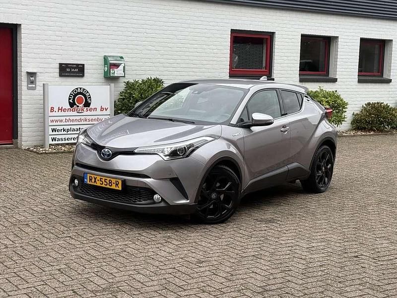 Grijs Gebruikt 2018 Toyota C-HR Edition SUV | € 20.950 (Eerlijke prijs) - Afbeelding 1/4