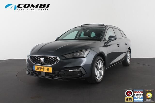 Grijs Occasion 2024 Seat Leon Business Stationwagen | € 25.850 (Eerlijke prijs) - Afbeelding 1/4