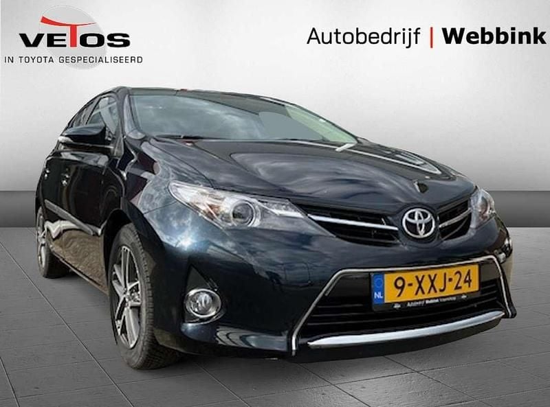 Grijs Gebruikt 2014 Toyota Auris Trend Hatchback | € 11.450 (Eerlijke prijs) - Afbeelding 1/4