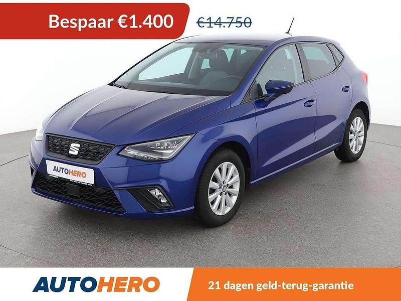 Blauw Gebruikt 2020 Seat Ibiza Style Hatchback | € 13.549 (Eerlijke prijs) - Afbeelding 1/3