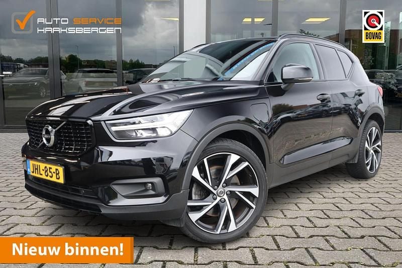 Zwart Gebruikt 2020 Volvo XC40 R-Design SUV | € 29.900 (Goede deal) - Afbeelding 1/4