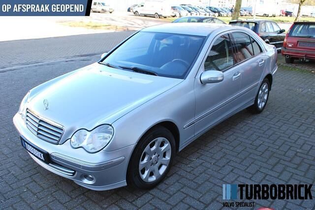 Occasion Mercedes C180 Elegance 143 PK (105 kW) 2006 Grijs (metallic) Sedan