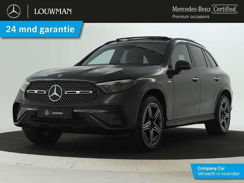 Grijs Gebruikt 2025 Mercedes GLC300 Business SUV | € 69.945 (Super prijs) - Afbeelding 1/4