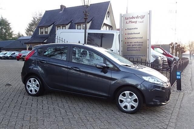 Occasion Ford Fiesta Trend 60 PK (44 kW) 2009 Grijs (metallic) Hatchback