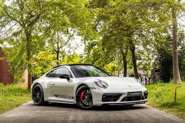 Grijs Gebruikt 2022 Porsche 992 Coupé | € 154.992 - Afbeelding 1/4