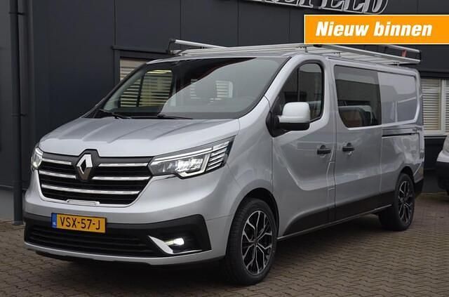 Grijs Occasion 2022 Renault Trafic MPV | € 22.750 (Goede deal) - Afbeelding 1/4