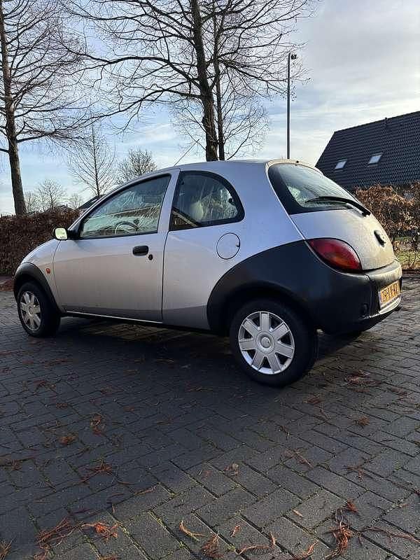 Occasion Ford Ka 60 PK (44 kW) 2003 Grijs Hatchback