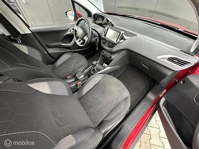 Occasion Peugeot 2008 110 PK (80 kW) 2017 Rood SUV