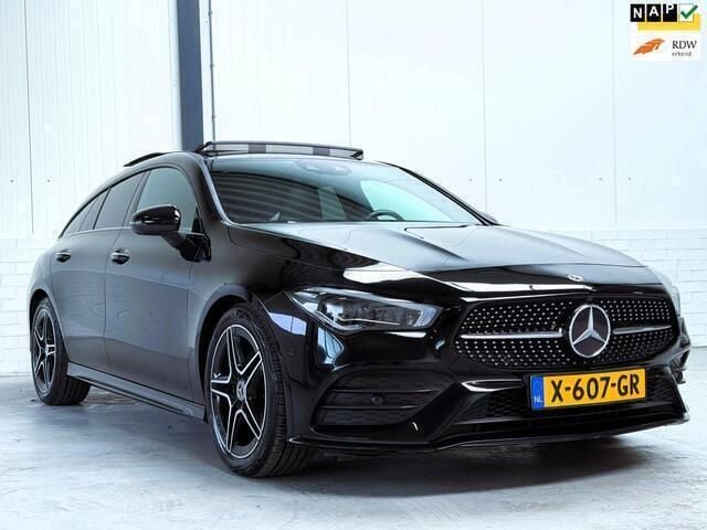 Zwart Gebruikt 2020 Mercedes CLA180 Shooting Brake Business Stationwagen | € 26.950 (Eerlijke prijs) - Afbeelding 1/4
