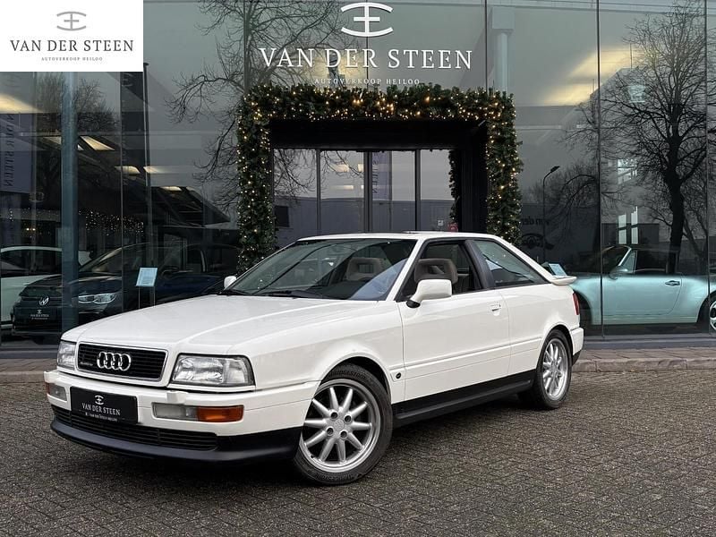 Wit Occasion 2025 Audi A4 Coupé | € 28.950 - Afbeelding 1/4