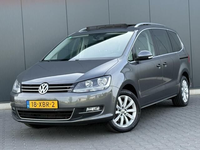 Grijs Gebruikt 2012 VW Sharan Highline MPV | € 11.895 (Eerlijke prijs) - Afbeelding 1/4