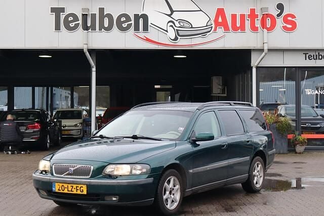 Groen Gebruikt 2003 Volvo V70 Comfort Stationwagen | € 1.895 (Super prijs) - Afbeelding 1/4