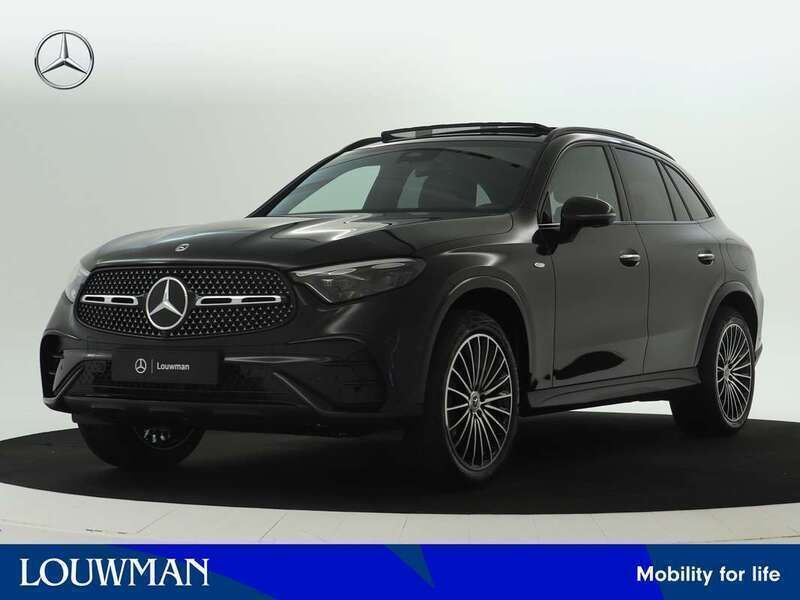 Zwart, metallic lak Nieuw 2025 Mercedes GLC300 Sport Edition SUV | € 81.016 (Super prijs) - Afbeelding 1/4