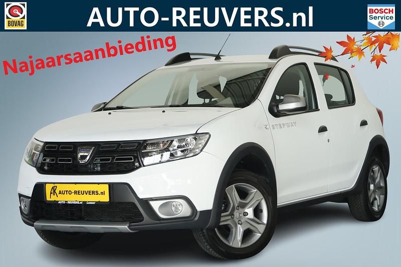 Wit Gebruikt 2020 Dacia Sandero Stepway Hatchback | € 13.450 (Eerlijke prijs) - Afbeelding 1/4