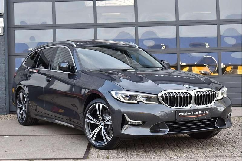 Occasion BMW 330e Comfort Edition 292 PK (214 kW) 2021 Grijs Stationwagen