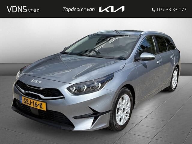 Grijs Gebruikt 2024 Kia Ceed Sportswagon Stationwagen | € 27.950 - Afbeelding 1/4