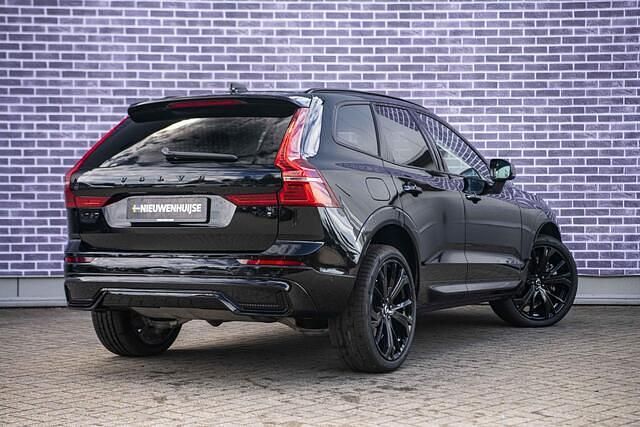 Zwart Gebruikt 2024 Volvo XC60 Plus SUV | € 61.899 (Eerlijke prijs) - Afbeelding 1/3