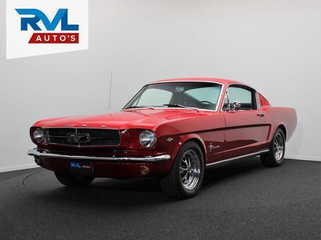 Occasion Ford Mustang Fastback 200 PK (147 kW) 1965 Rood