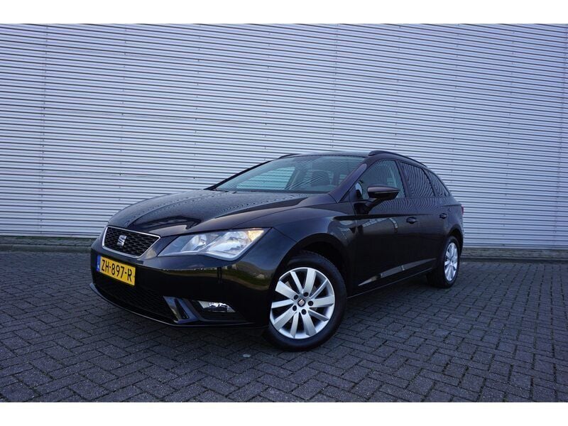 Zwart Gebruikt 2014 Seat Leon Reference Stationwagen | € 8.750 (Eerlijke prijs) - Afbeelding 1/4