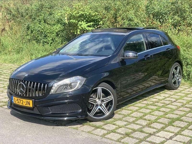 Zwart Gebruikt 2014 Mercedes 250 AMG Stationwagen | € 16.200 - Afbeelding 1/4