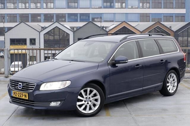 Blauw Gebruikt 2015 Volvo V70 Summum Stationwagen | € 8.950 (Goede deal) - Afbeelding 1/4