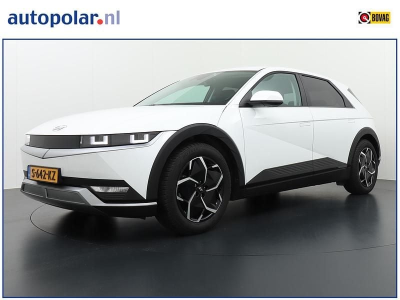 Wit Occasion 2021 Hyundai Ioniq 5 Style SUV | € 26.950 (Goede deal) - Afbeelding 1/4