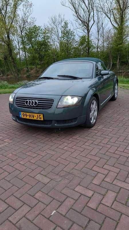 Groen Gebruikt 2001 Audi TT Roadster Cabriolet | € 4.000 (Goede deal) - Afbeelding 1/4