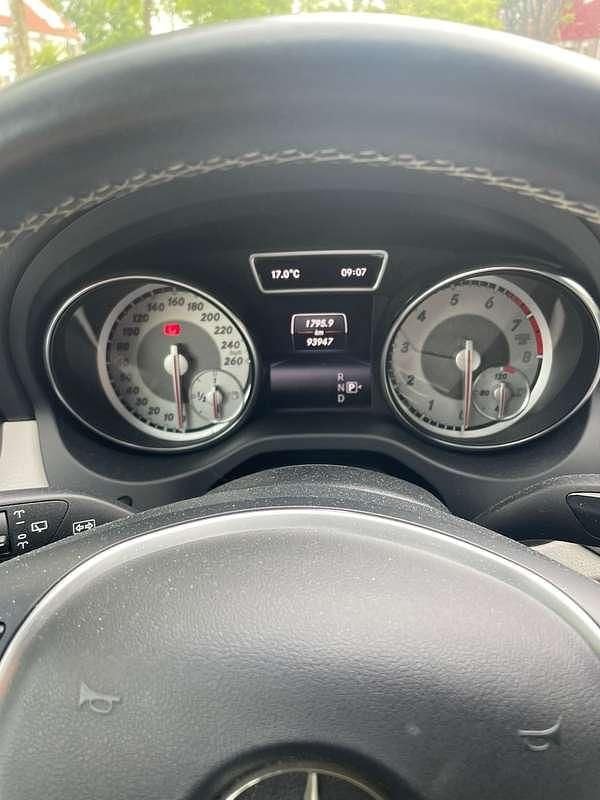 Zwart Gebruikt 2015 Mercedes 200 Edition 1 Stationwagen | € 16.000 - Afbeelding 1/4