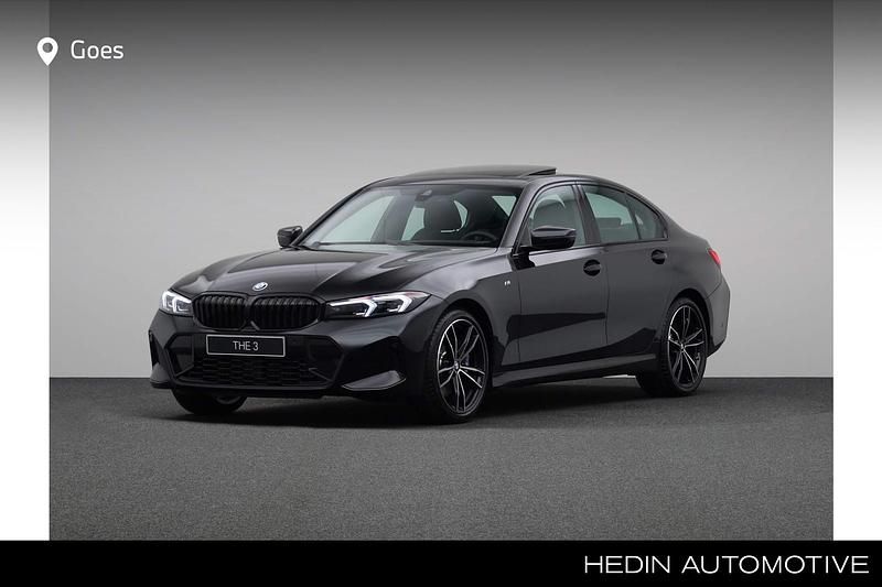 Zwart Occasion 2025 BMW 320 M Sport Sedan | € 51.880 (Duur) - Afbeelding 1/4