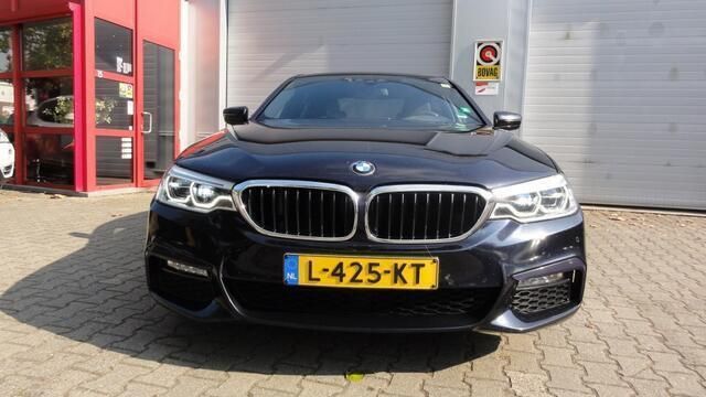 Occasion BMW 540 Executive 320 PK (235 kW) 2017 Zwart Sedan