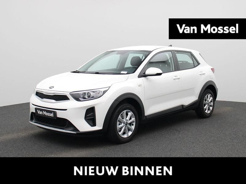 Wit Gebruikt 2020 Kia Stonic 2 SUV | € 16.945 (Eerlijke prijs) - Afbeelding 1/3