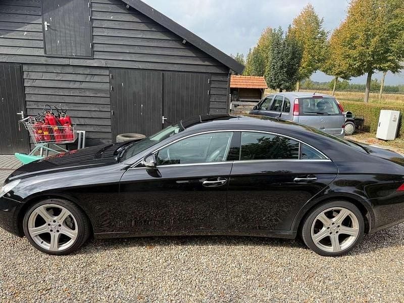 Occasion Mercedes CLS350 292 PK (214 kW) 2007 Zwart Coupé