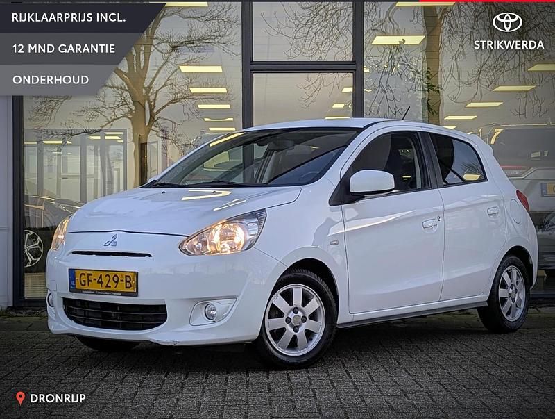 Wit Occasion 2015 Mitsubishi Space Star Hatchback | € 5.495 (Eerlijke prijs) - Afbeelding 1/4